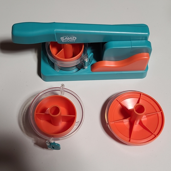 Made by Me! Sand Dough Pottery Press (Does Not Include All Items) - Picture 8 of 10